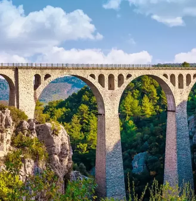 60e78e5879da3e183c22f57f